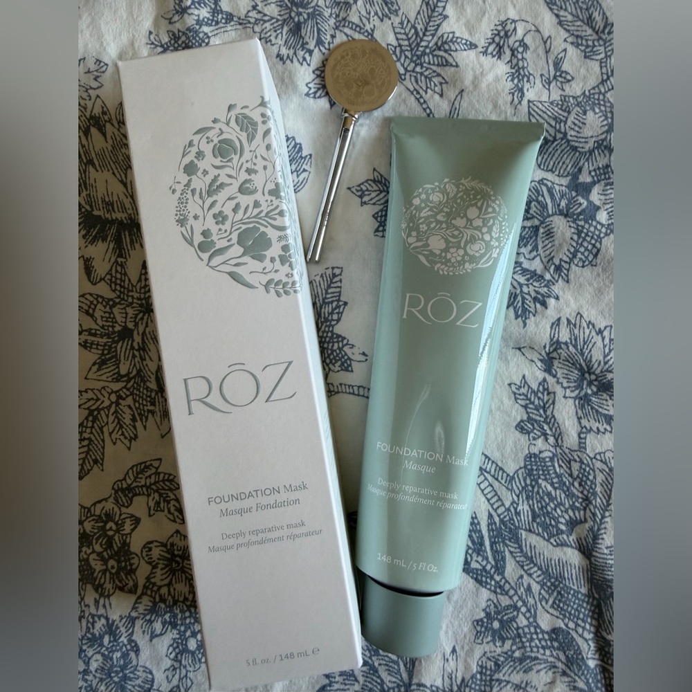 Roz Foundation Mask